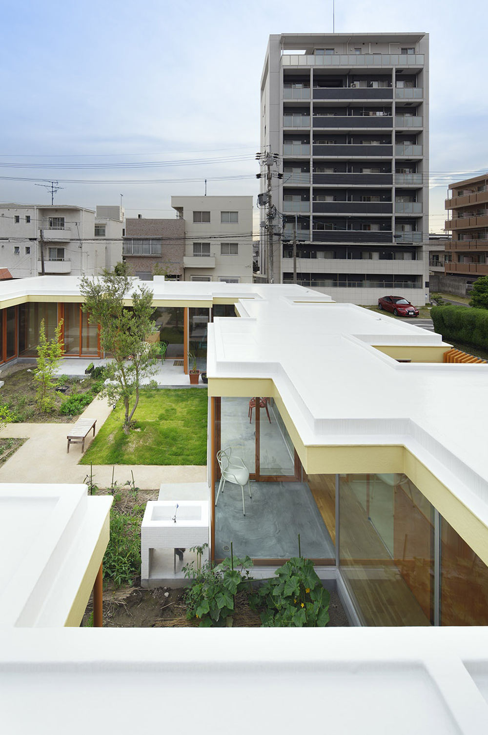 花园庭院住宅，名古屋(图1)